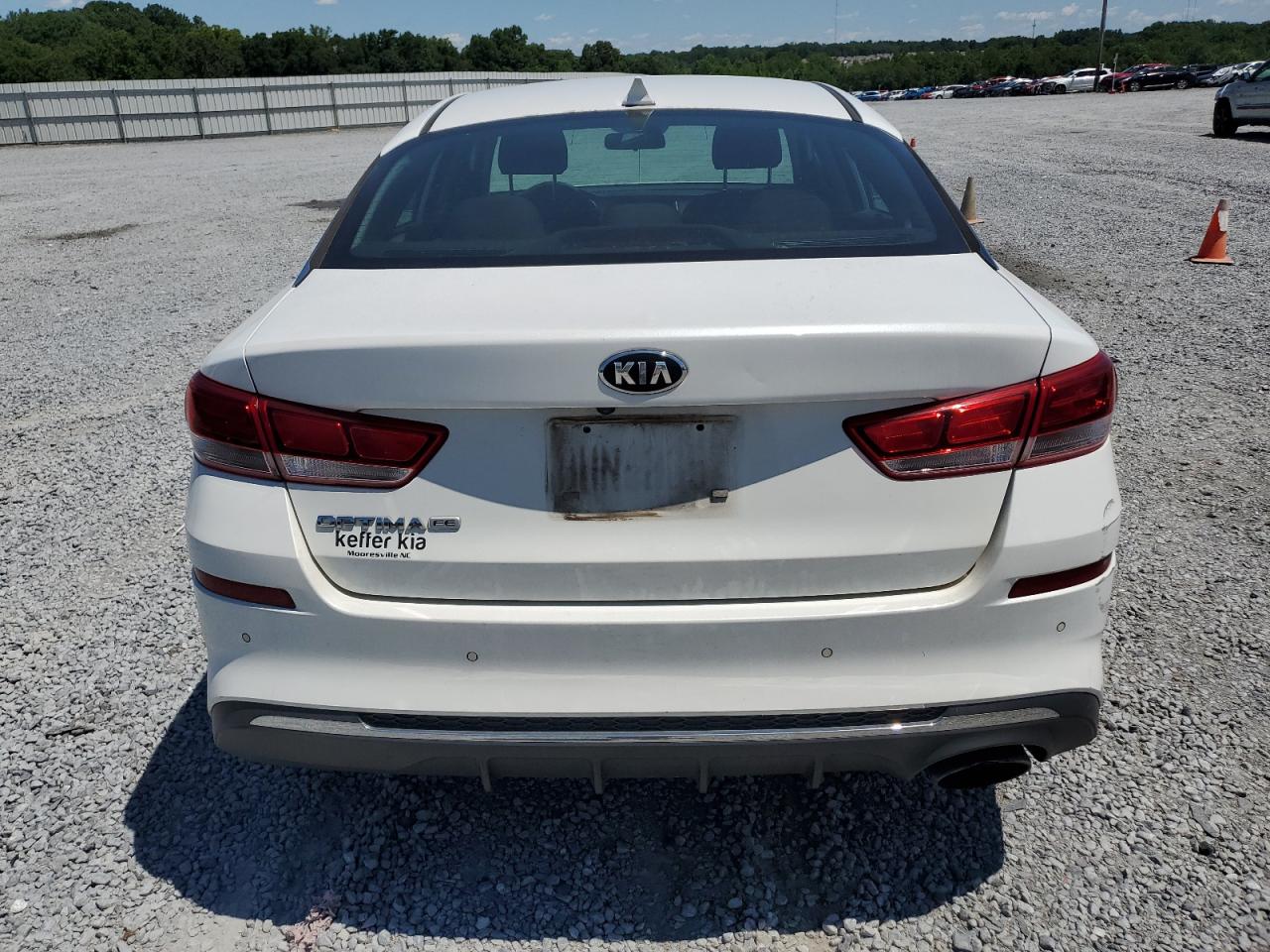 5XXGT4L35KG282768 2019 Kia Optima Lx