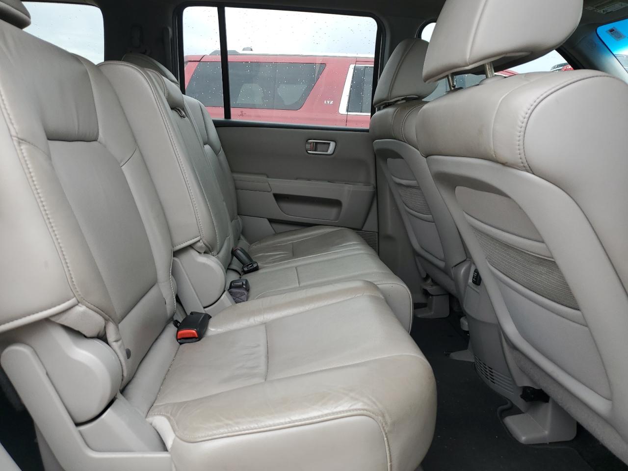 5FNYF3H74BB027758 2011 Honda Pilot Exln