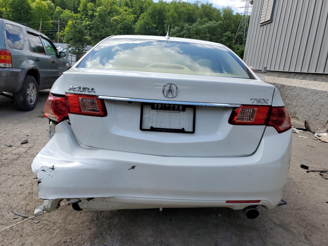 JH4CU2F68EC001930 2014 Acura Tsx Tech