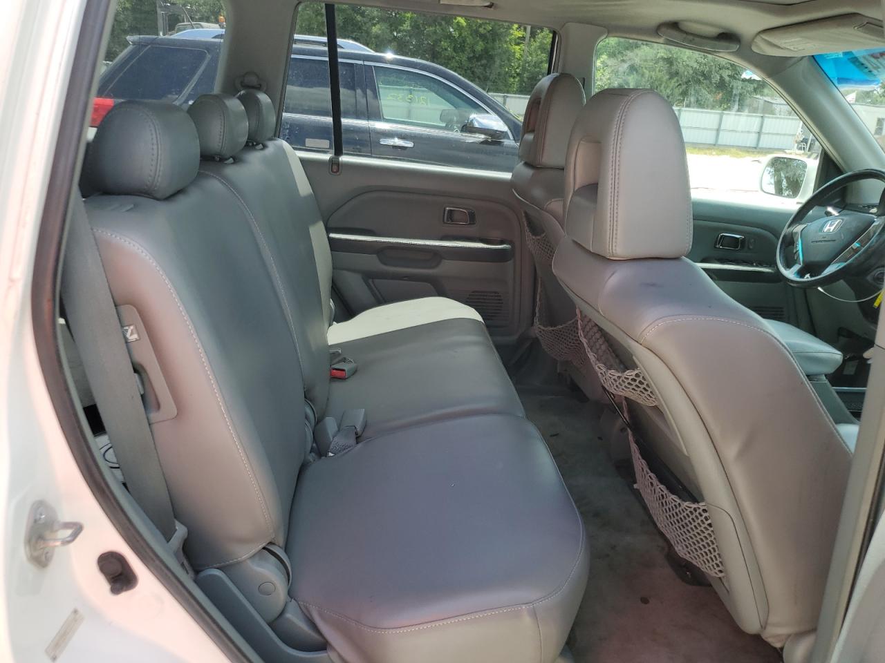 5FNYF18595B000840 2005 Honda Pilot Exl