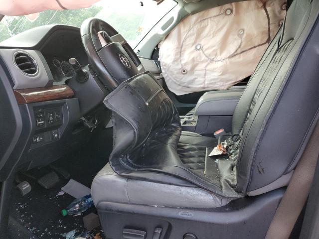 2017 Toyota Tundra Crewmax Limited VIN: 5TFHW5F15HX599852 Lot: 57488124