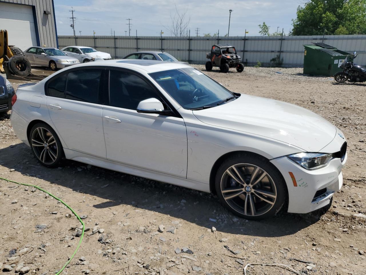 WBA8B7C32HK858742 2017 BMW 340 Xi