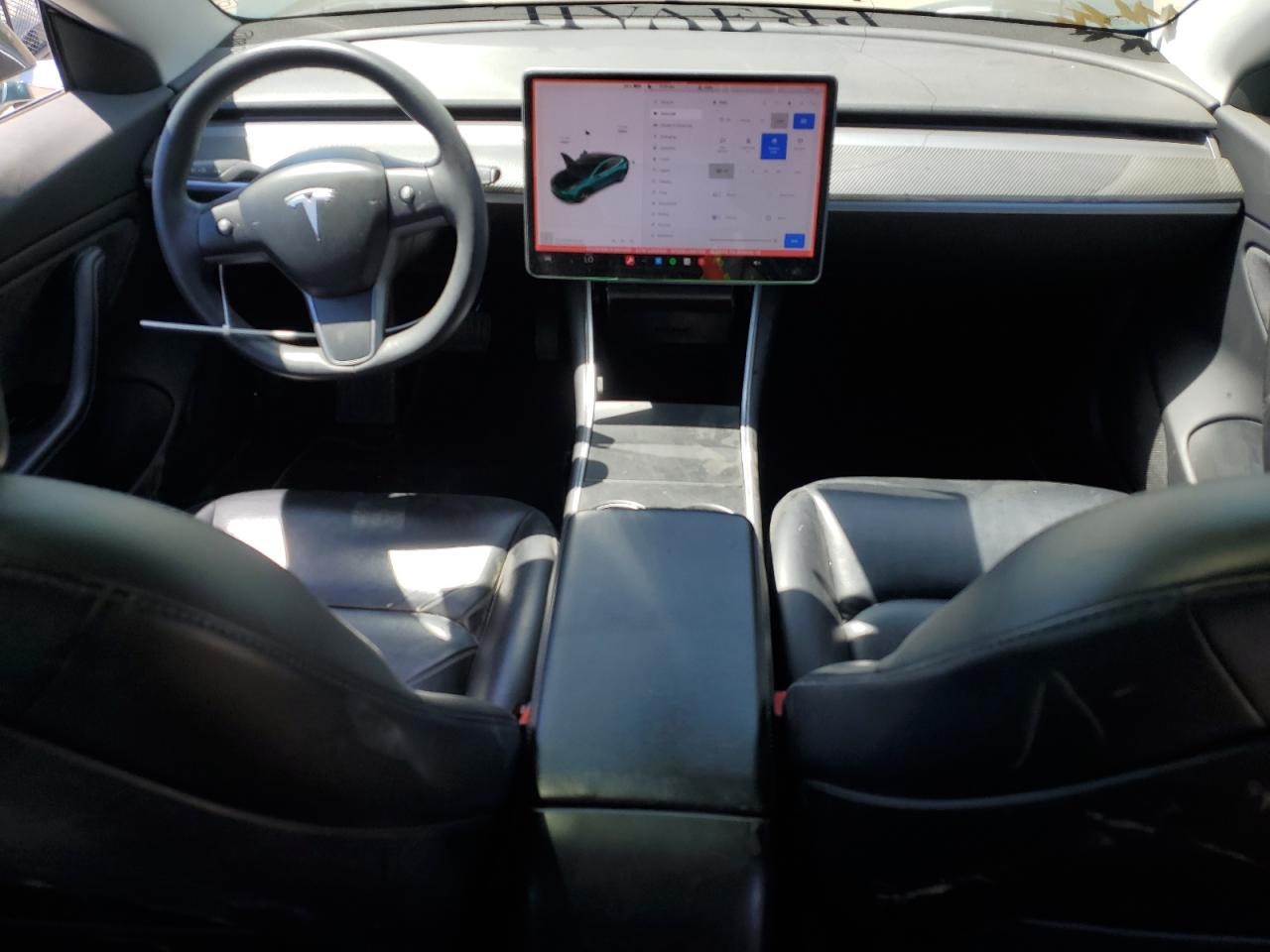 5YJ3E1EB1JF067465 2018 Tesla Model 3