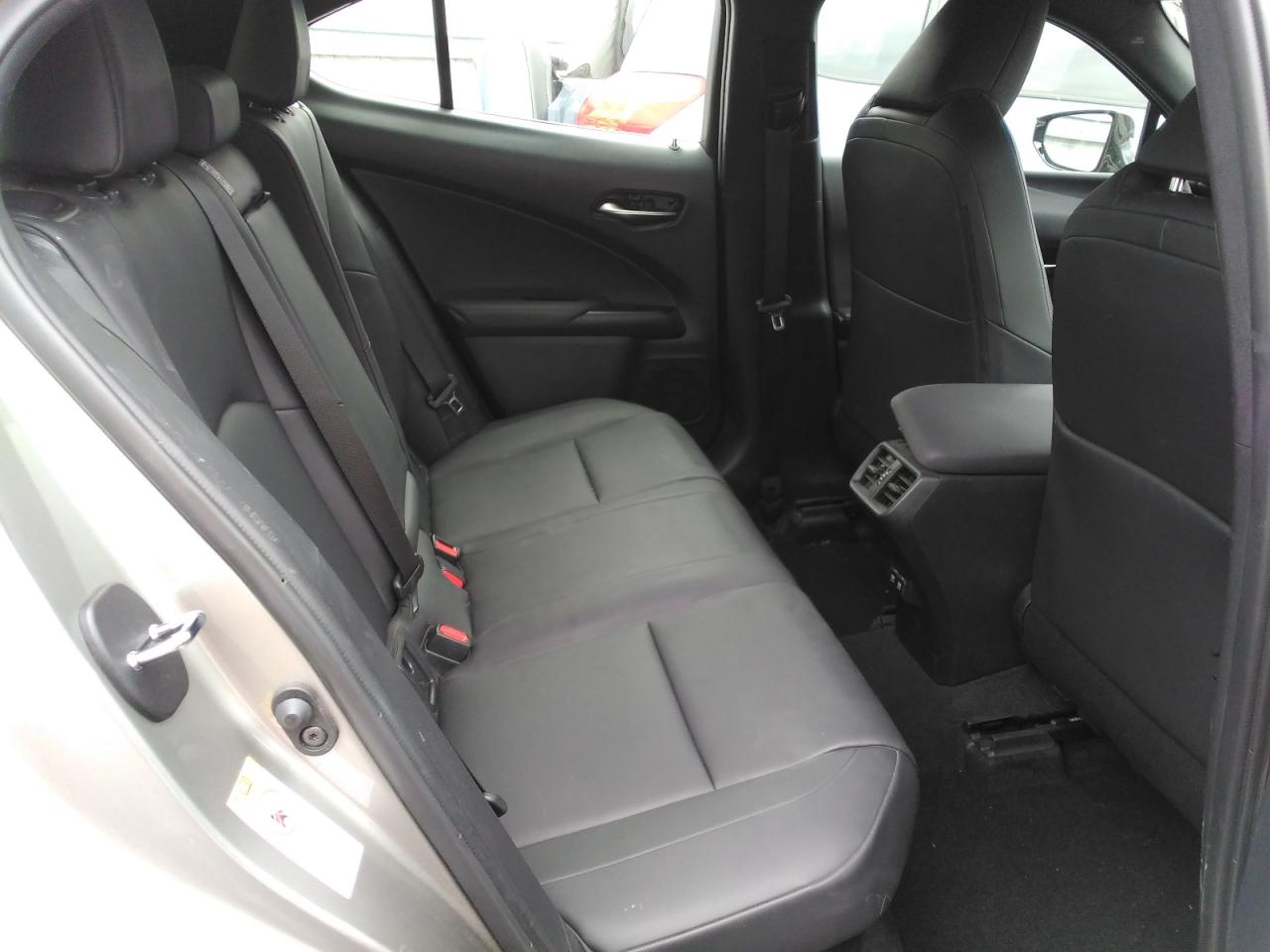 JTHU9JBH8K2012631 2019 Lexus Ux 250H