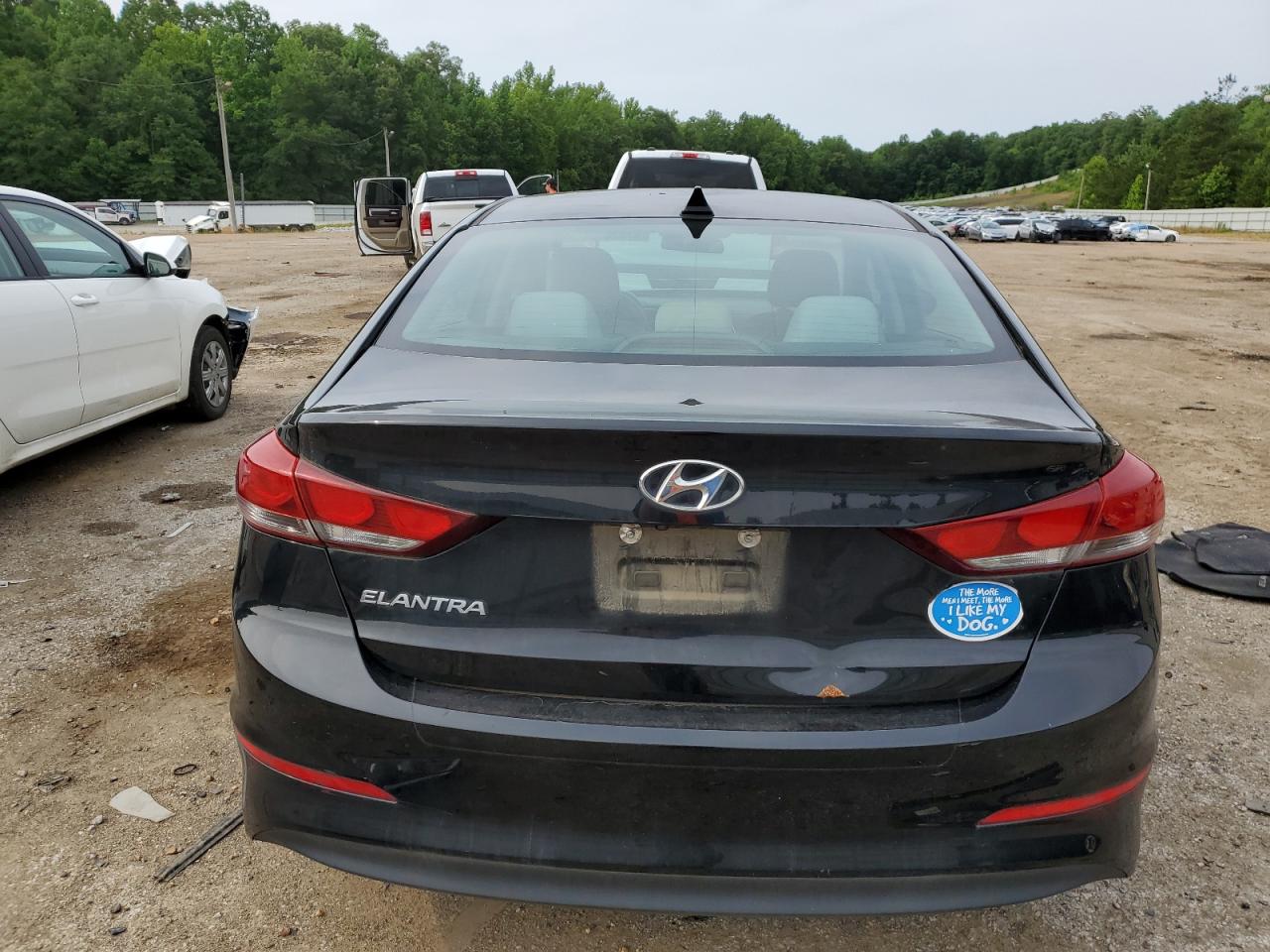 2017 Hyundai Elantra Se vin: 5NPD84LF7HH022383