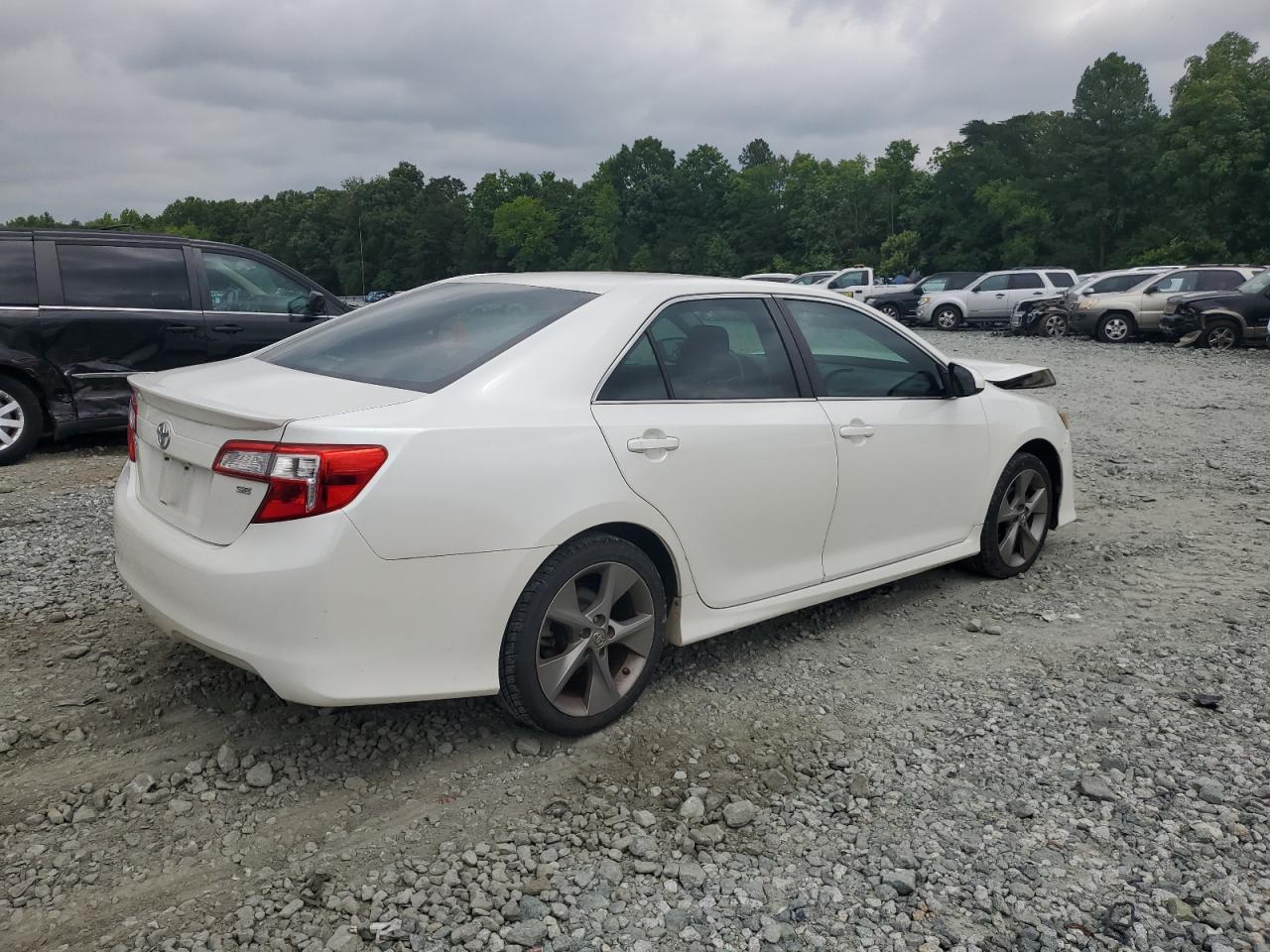 4T1BF1FK2EU445258 2014 Toyota Camry L