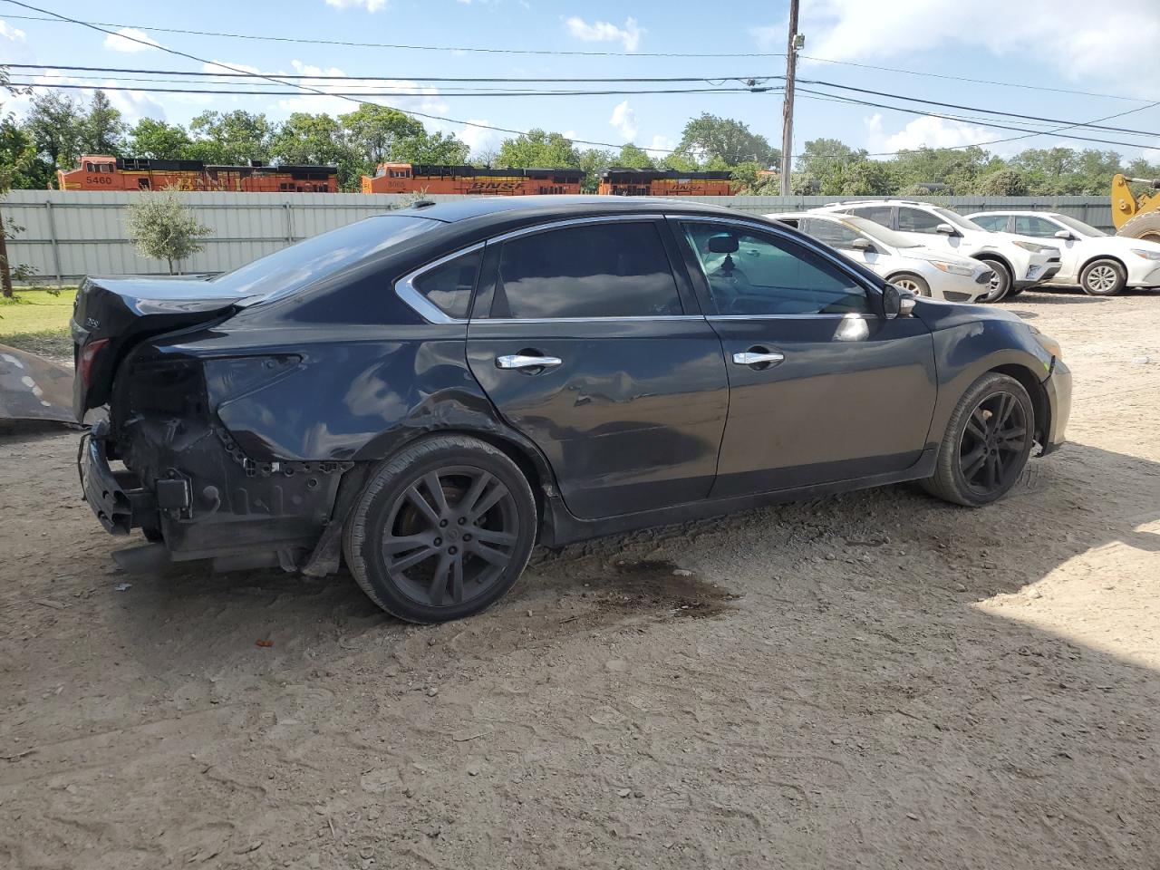 1N4BL3APXGC117113 NISSAN ALTIMA 2016