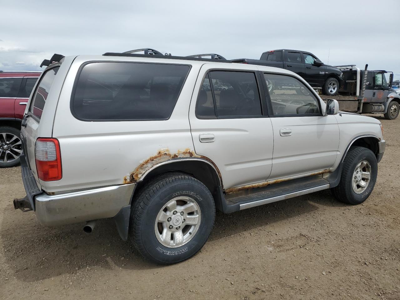 JT3HN86R3W0151954 1998 Toyota 4Runner Sr5