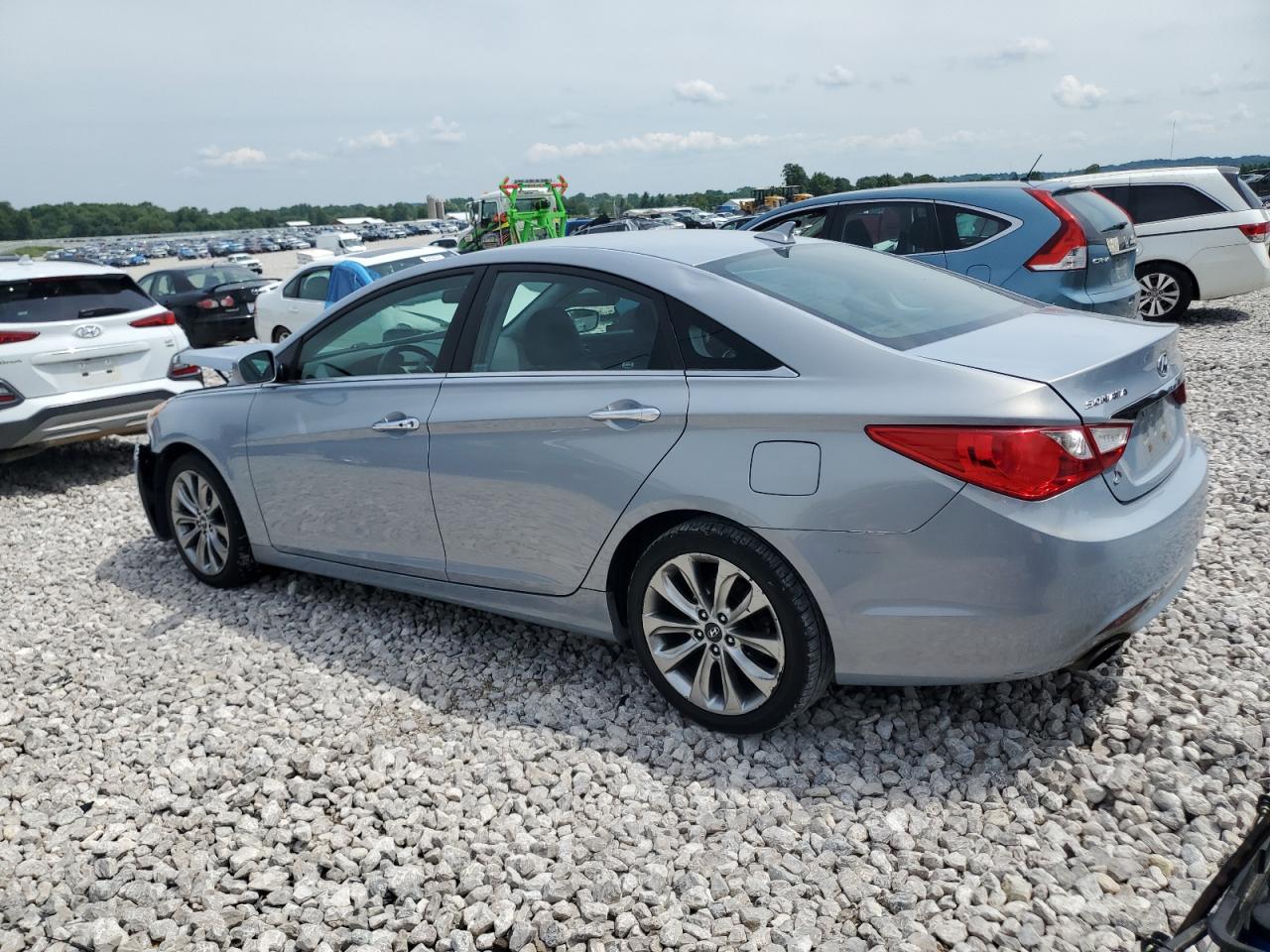 5NPEC4AC0BH263303 2011 Hyundai Sonata Se