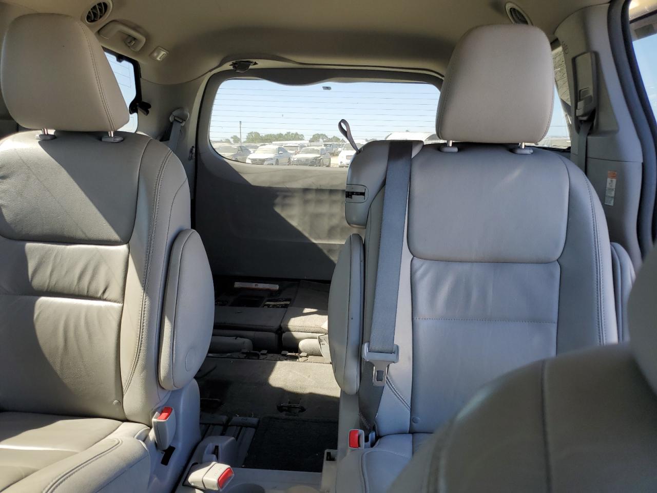 5TDYK3DC6FS611062 2015 Toyota Sienna Xle