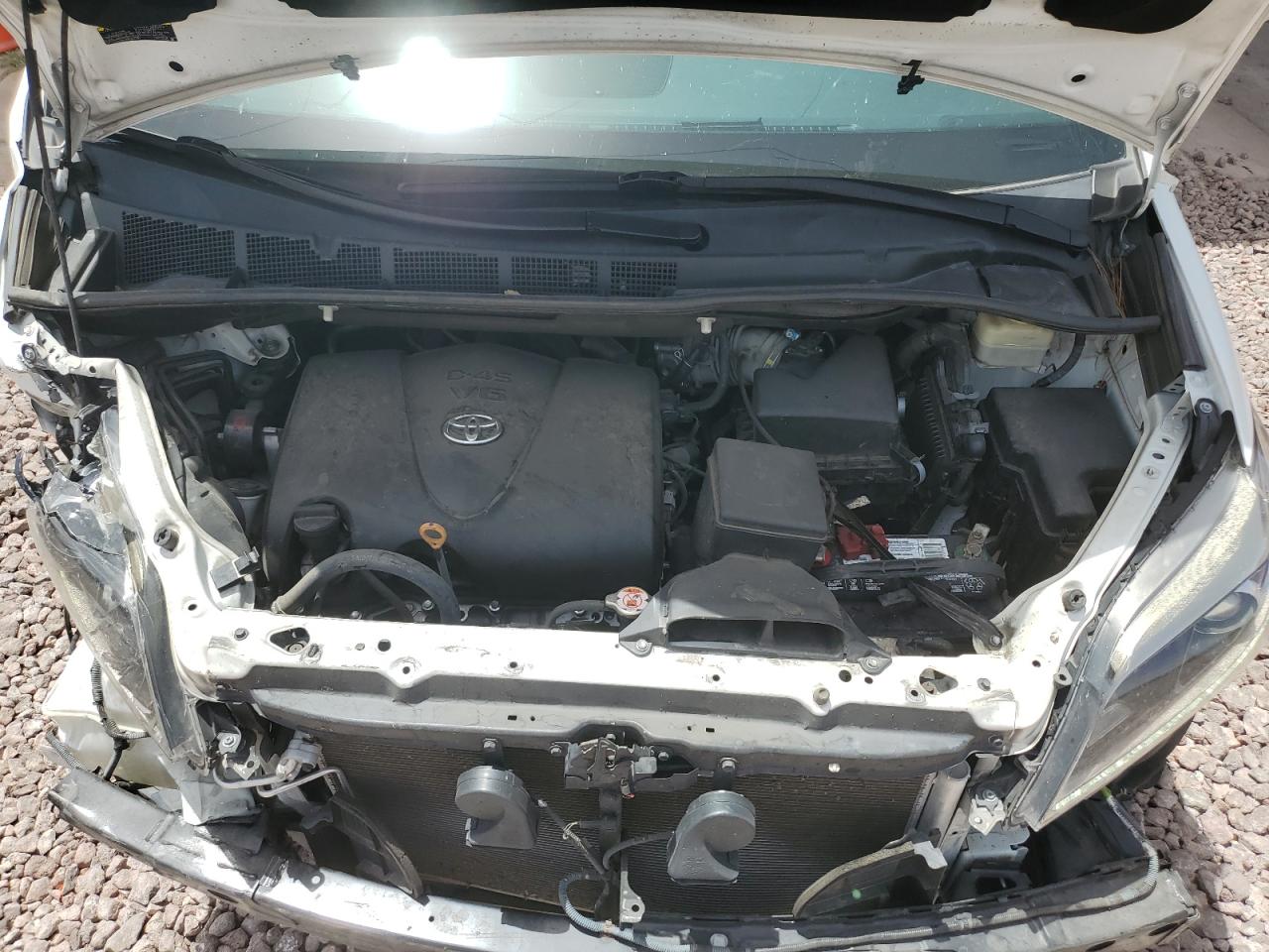 5TDXZ3DC6HS795509 TOYOTA SIENNA 2017