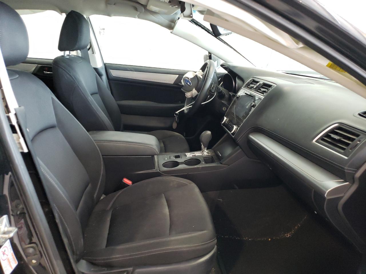 4S3BNAF66J3013962 2018 Subaru Legacy 2.5I Premium