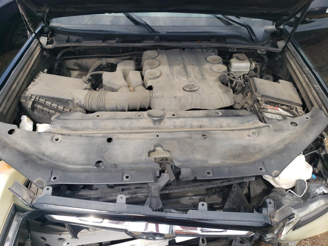 JTEBU5JR0B5068260 2011 Toyota 4Runner Sr5