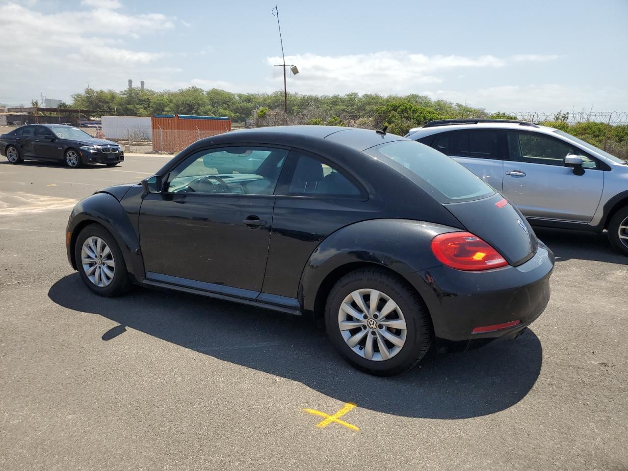 Lot #2829034970 2015 VOLKSWAGEN BEETLE 1.8