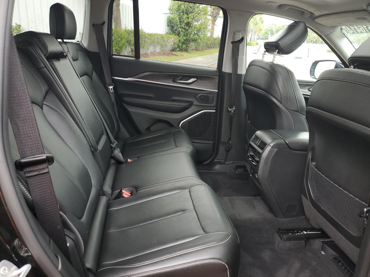 1C4RJYB69R8957973 2024 Jeep Grand Cherokee Limited 4Xe