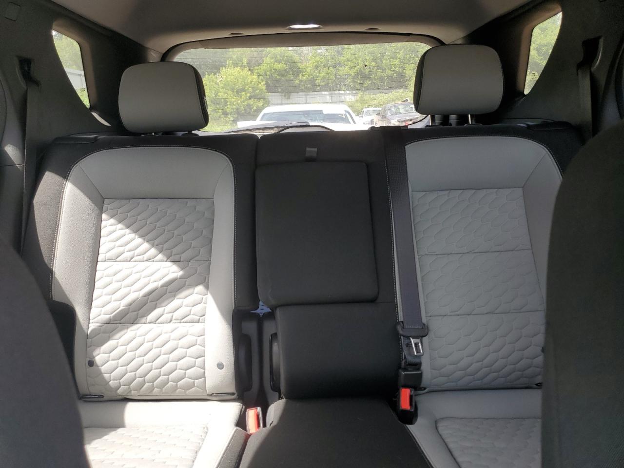 3GNAXUEV7KL103506 2019 Chevrolet Equinox Lt