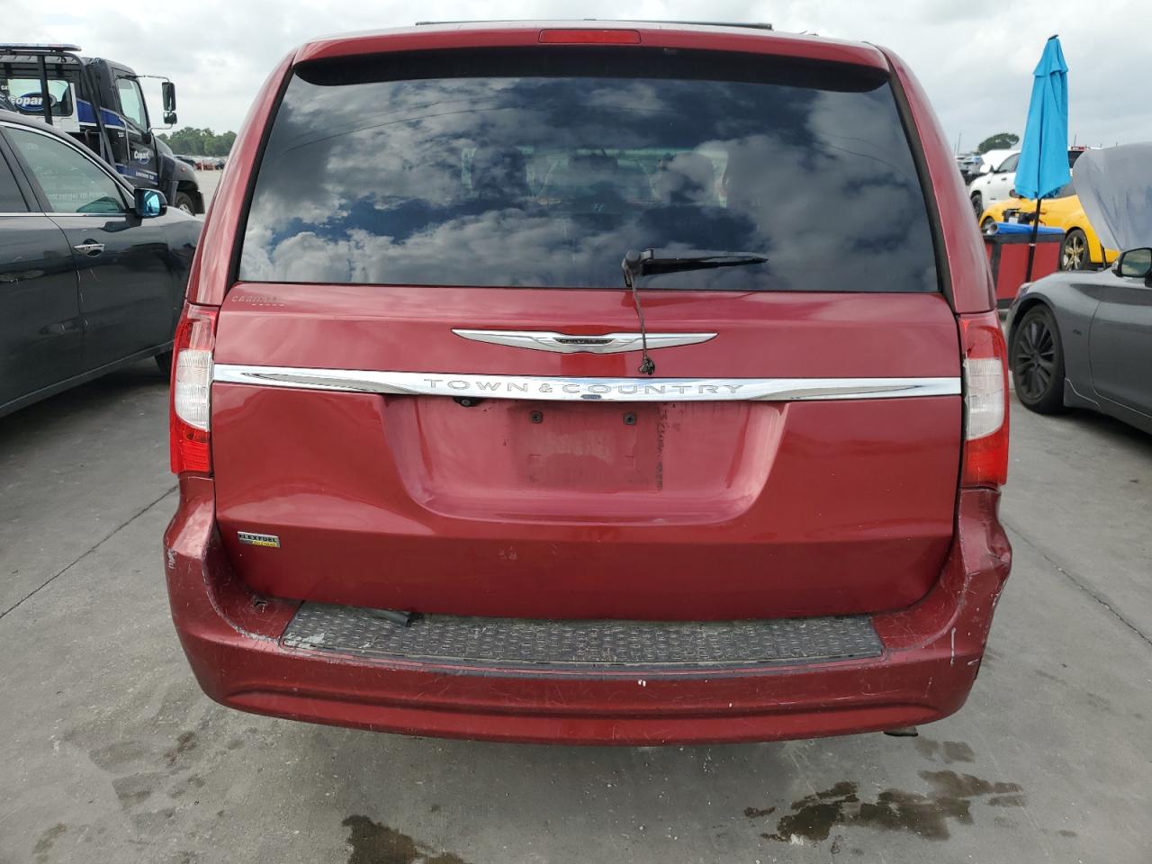 2C4RC1BG6ER131624 2014 Chrysler Town & Country Touring
