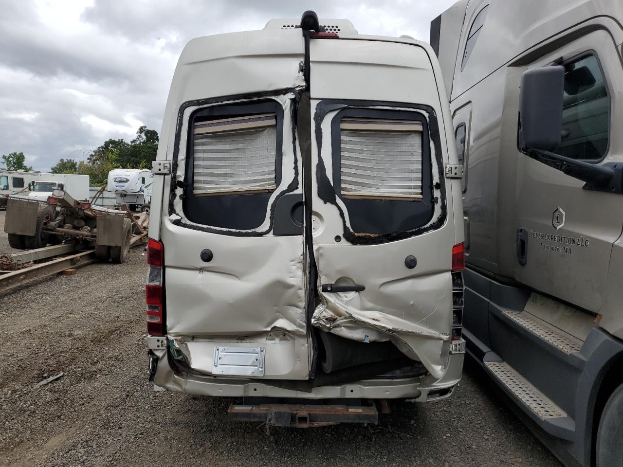 WDAPF4CD8E5854735 2014 Mercedes-Benz Sprinter 3500