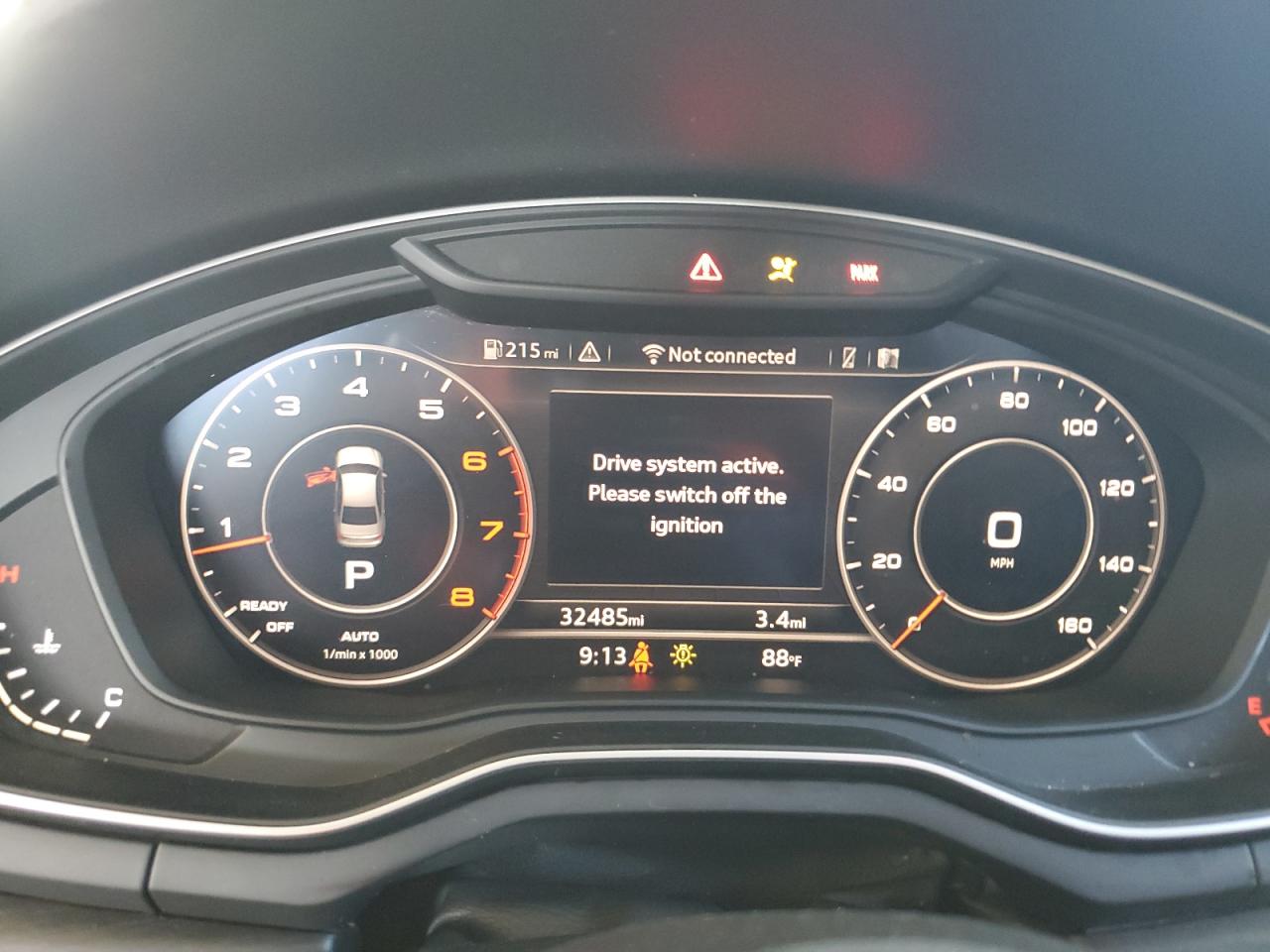 WAUKMAF48JA233565 2018 Audi A4 Premium