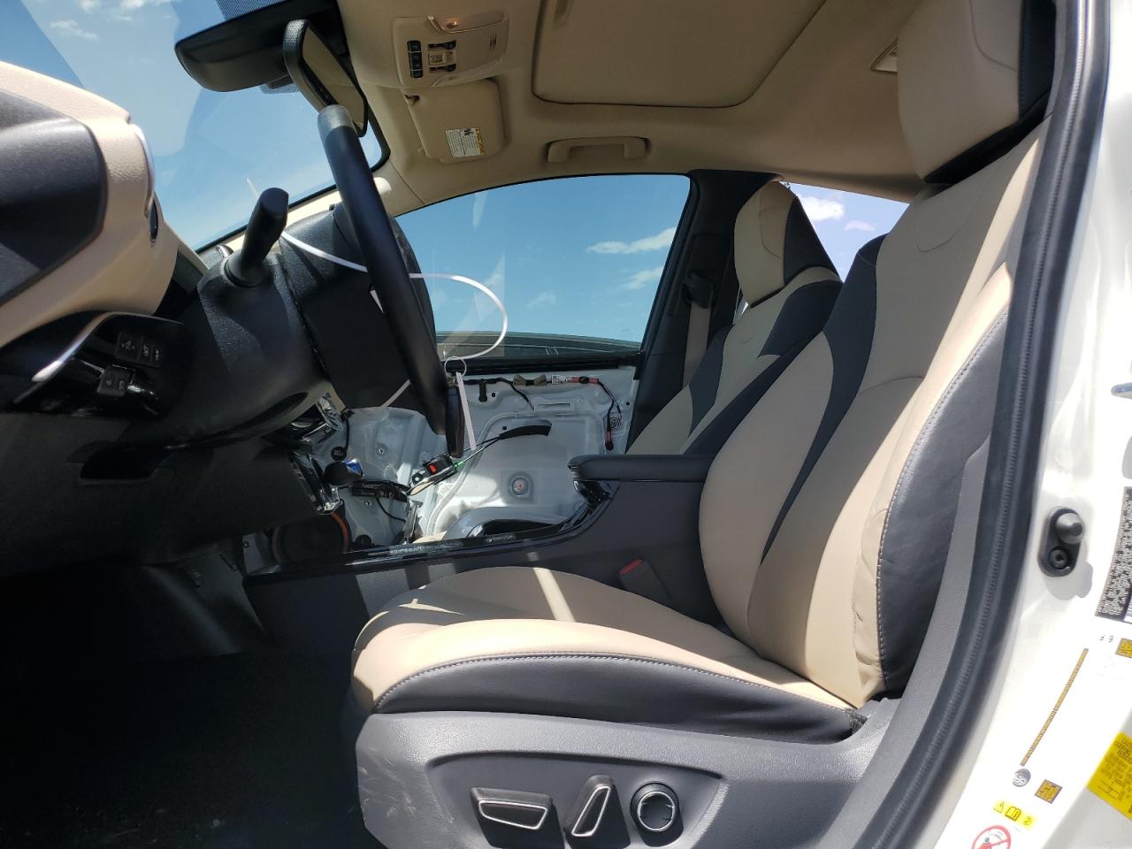 JTDKARFU8G3023071 2016 Toyota Prius