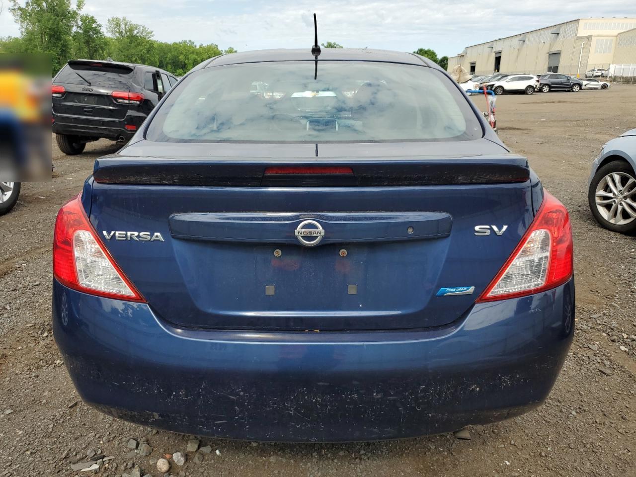 2014 Nissan Versa S vin: 3N1CN7AP2EK451839