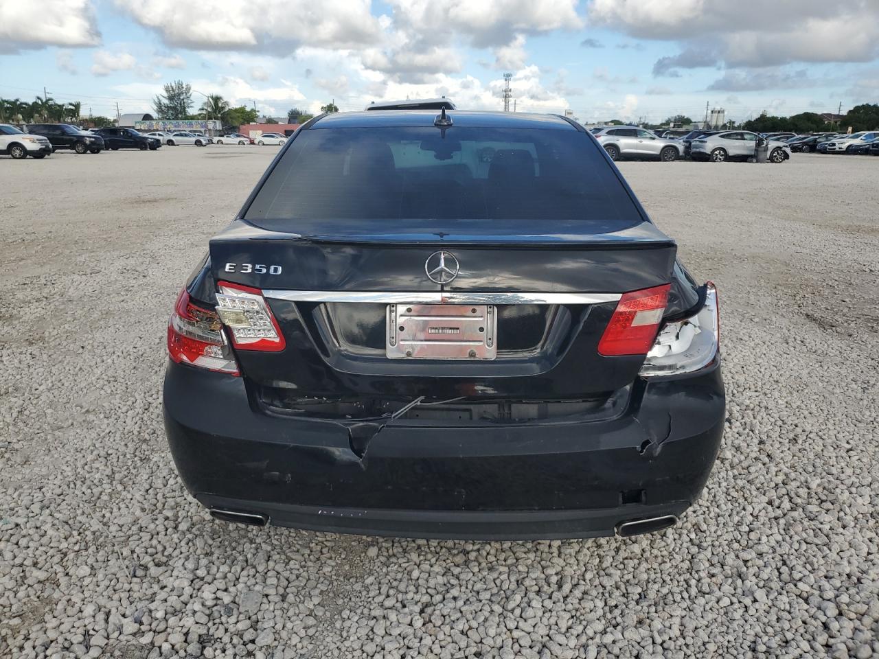 WDDHF5GB6BA469246 2011 Mercedes-Benz E 350