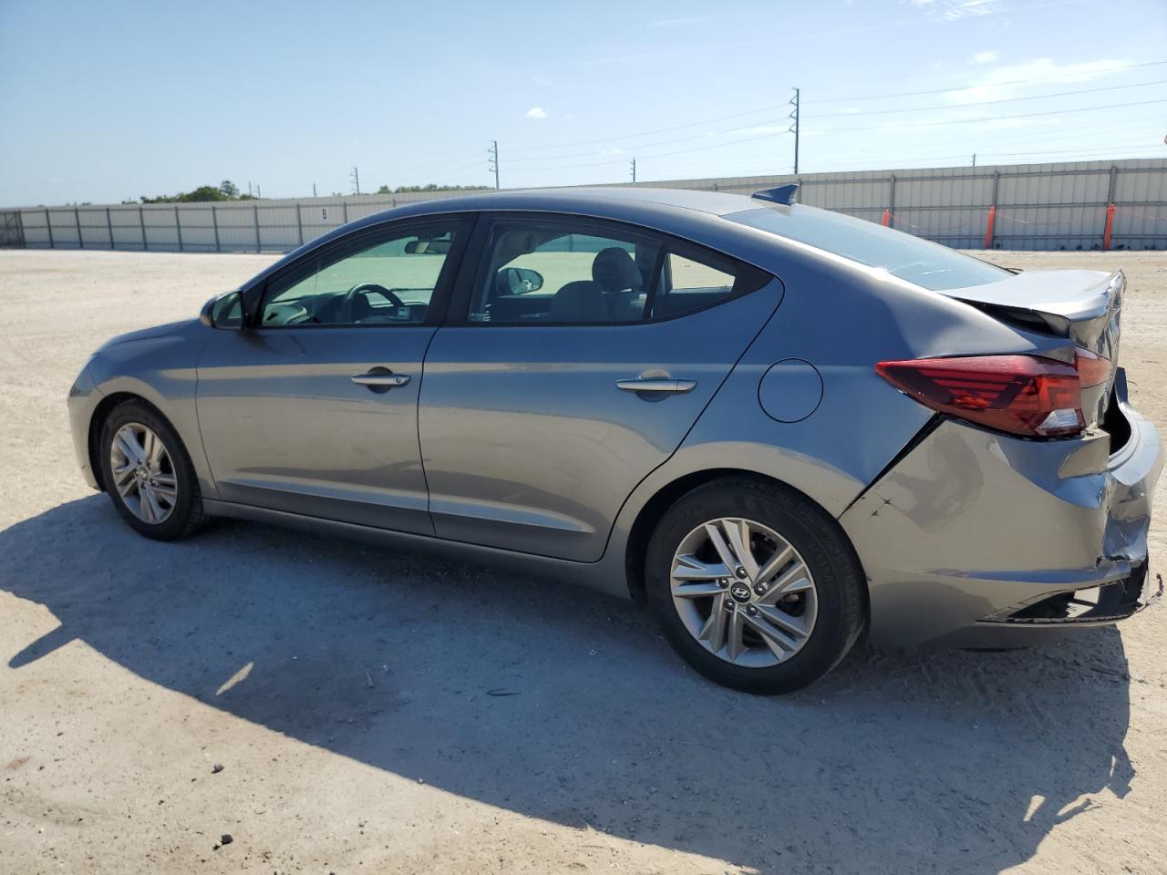 5NPD84LFXKH407914 2019 Hyundai Elantra Sel