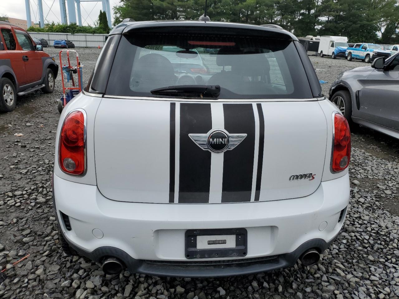 WMWZC5C53BWM10615 2011 Mini Cooper S Countryman