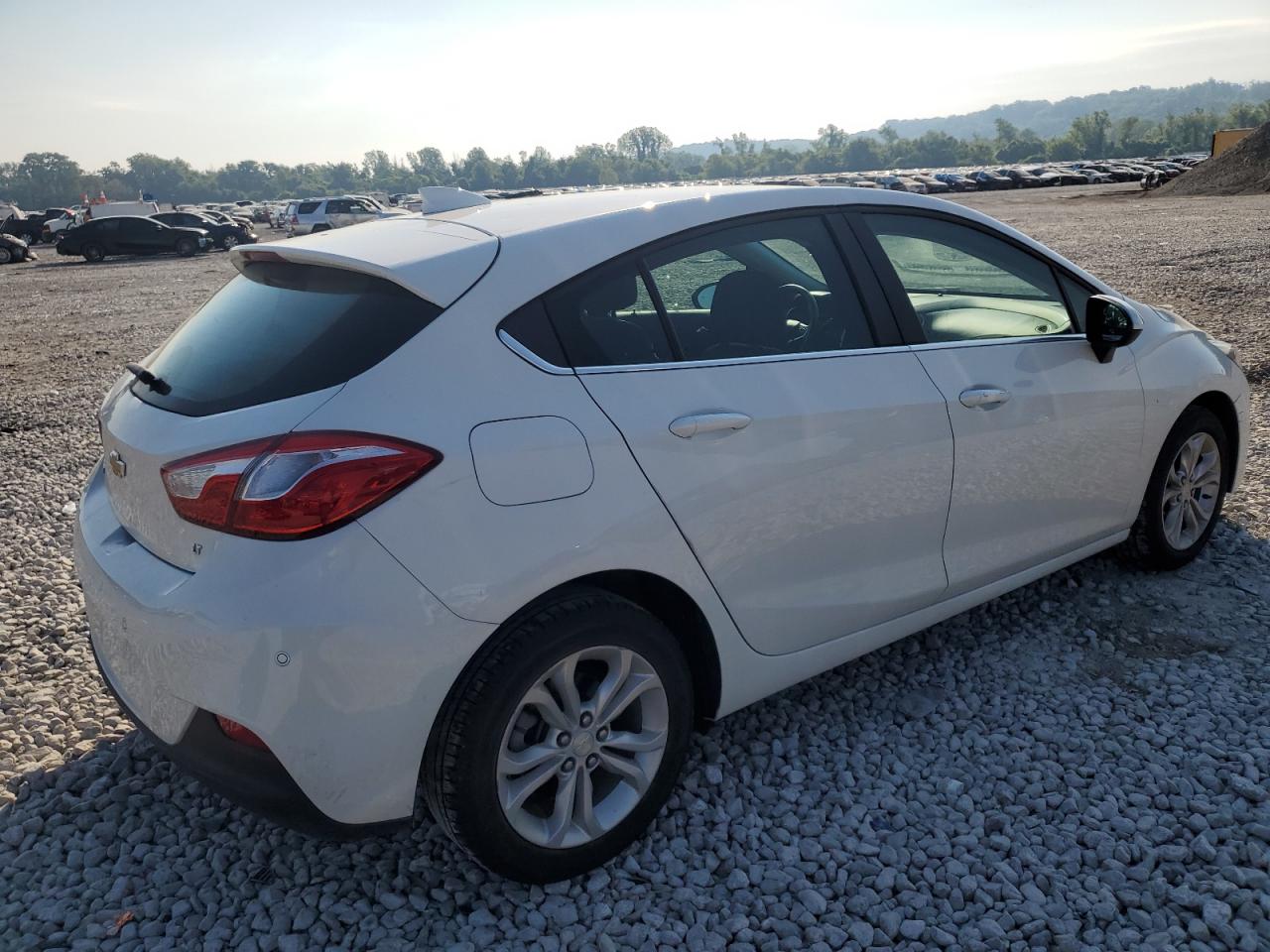 3G1BE6SM5KS615158 CHEVROLET CRUZE 2019