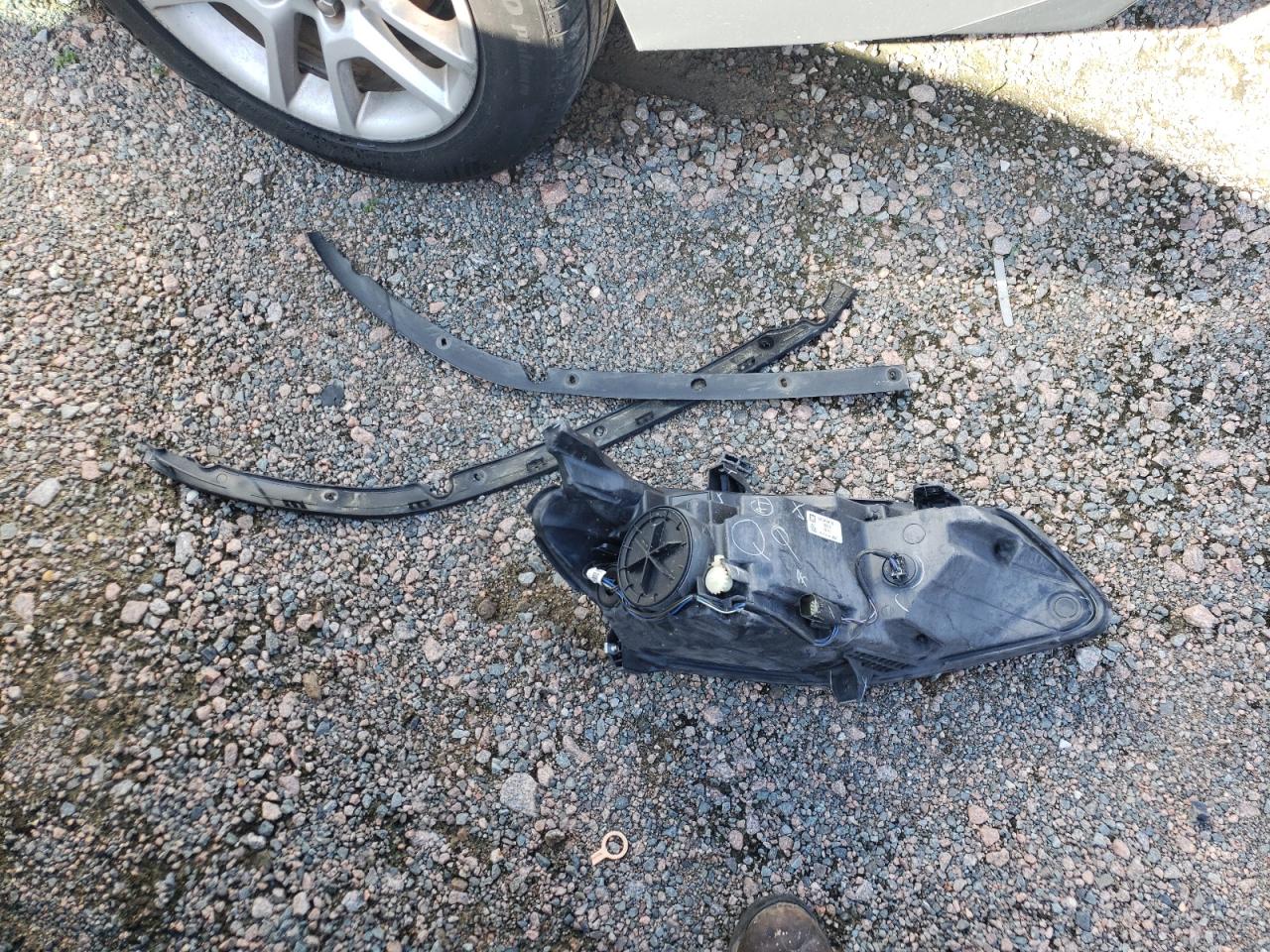 1G1ZD5ST4JF205618 CHEVROLET MALIBU 2018