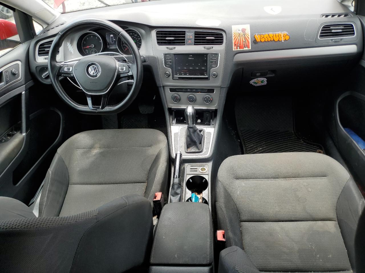 3VWC17AU9GM507648 2016 Volkswagen Golf Sportwagen S