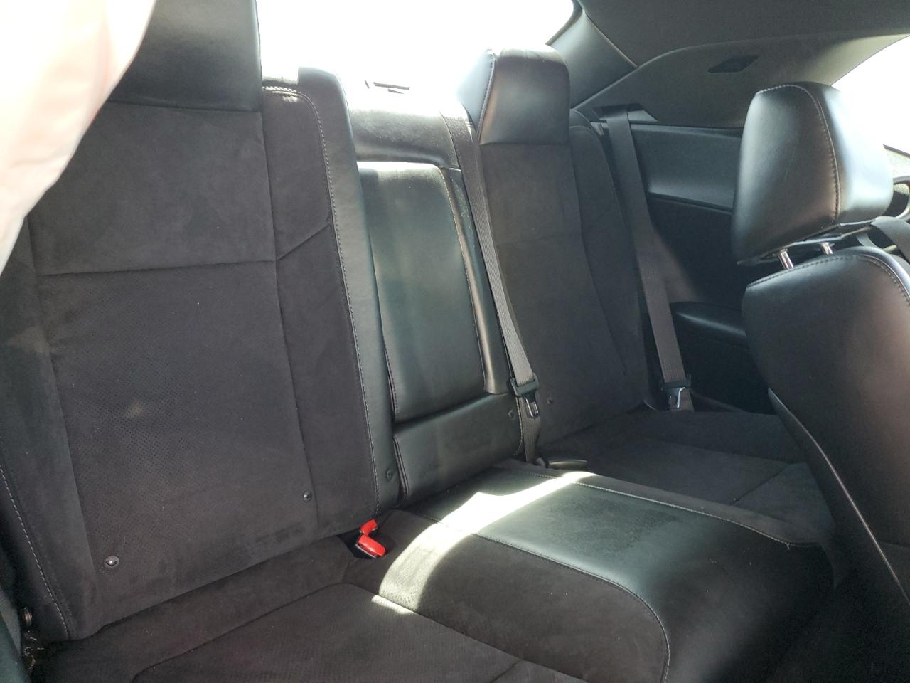 2C3CDZBT2KH533998 2019 Dodge Challenger R/T