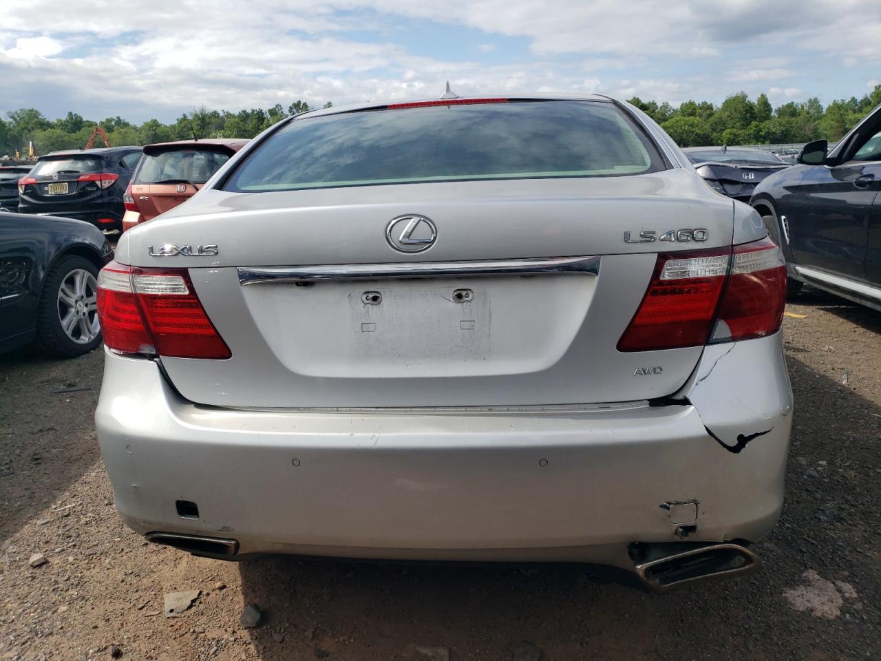 JTHCL46F395003982 2009 Lexus Ls 460
