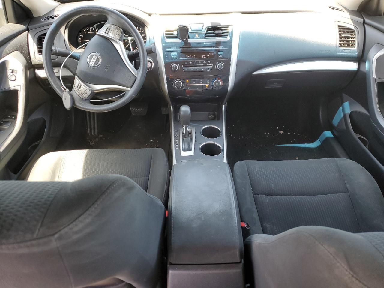 1N4AL3AP3FC183819 2015 Nissan Altima 2.5