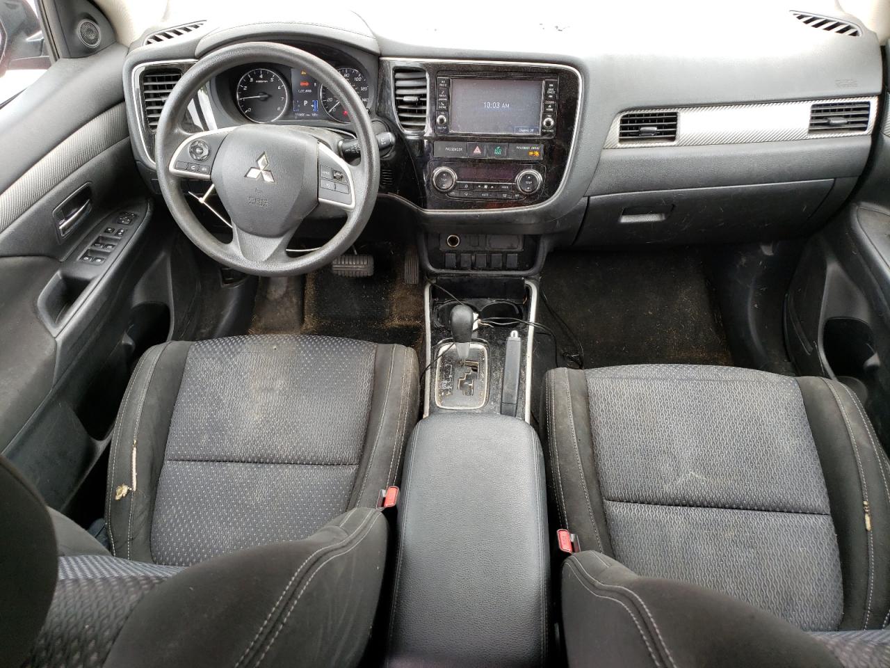 JA4AD2A39JZ062419 2018 Mitsubishi Outlander Es