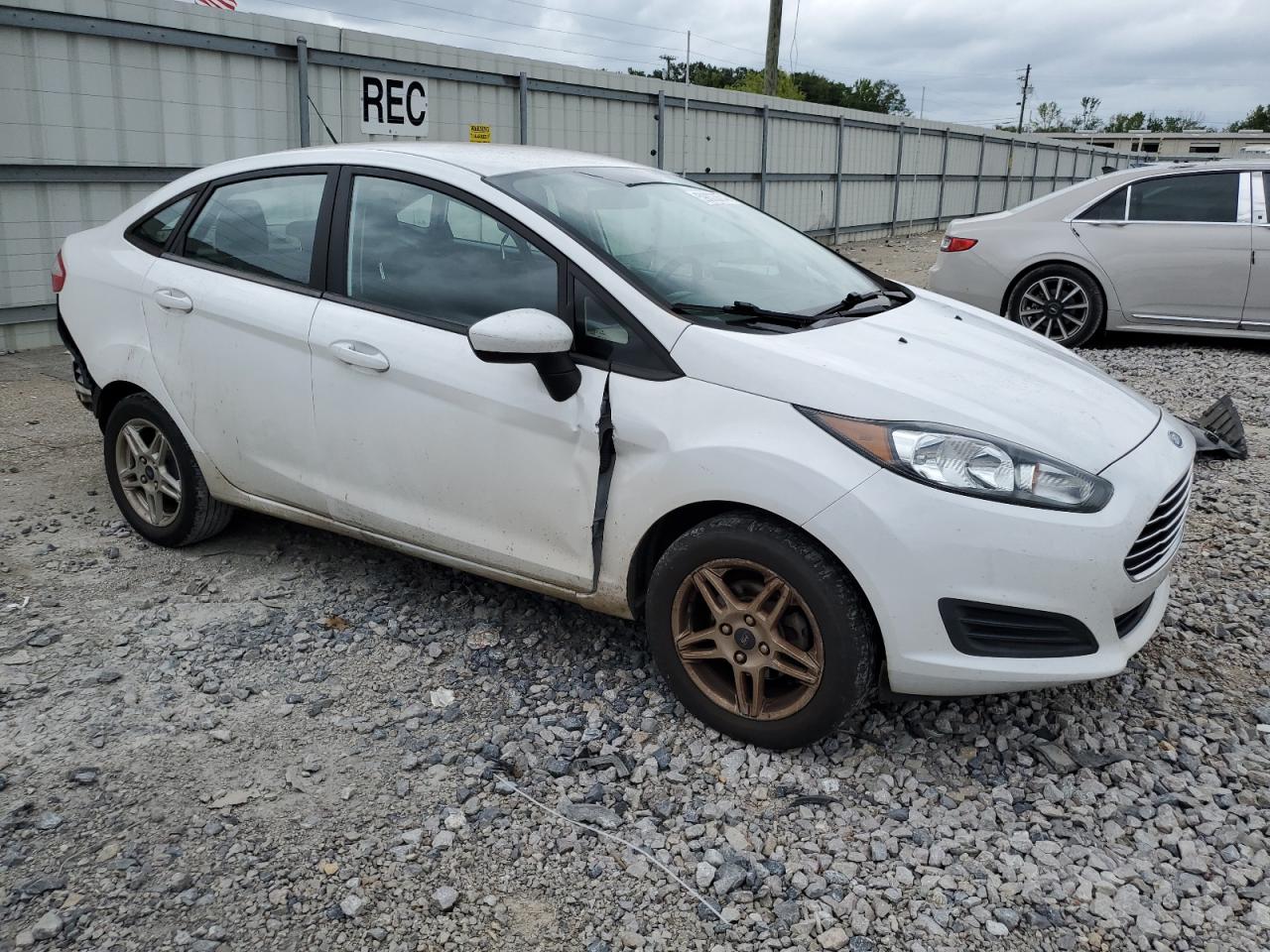 3FADP4BJ1KM103945 FORD FIESTA 2019