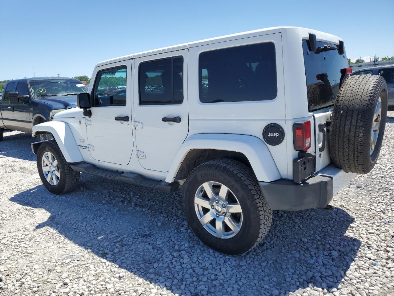 1C4BJWEG7DL629127 2013 Jeep Wrangler Unlimited Sahara