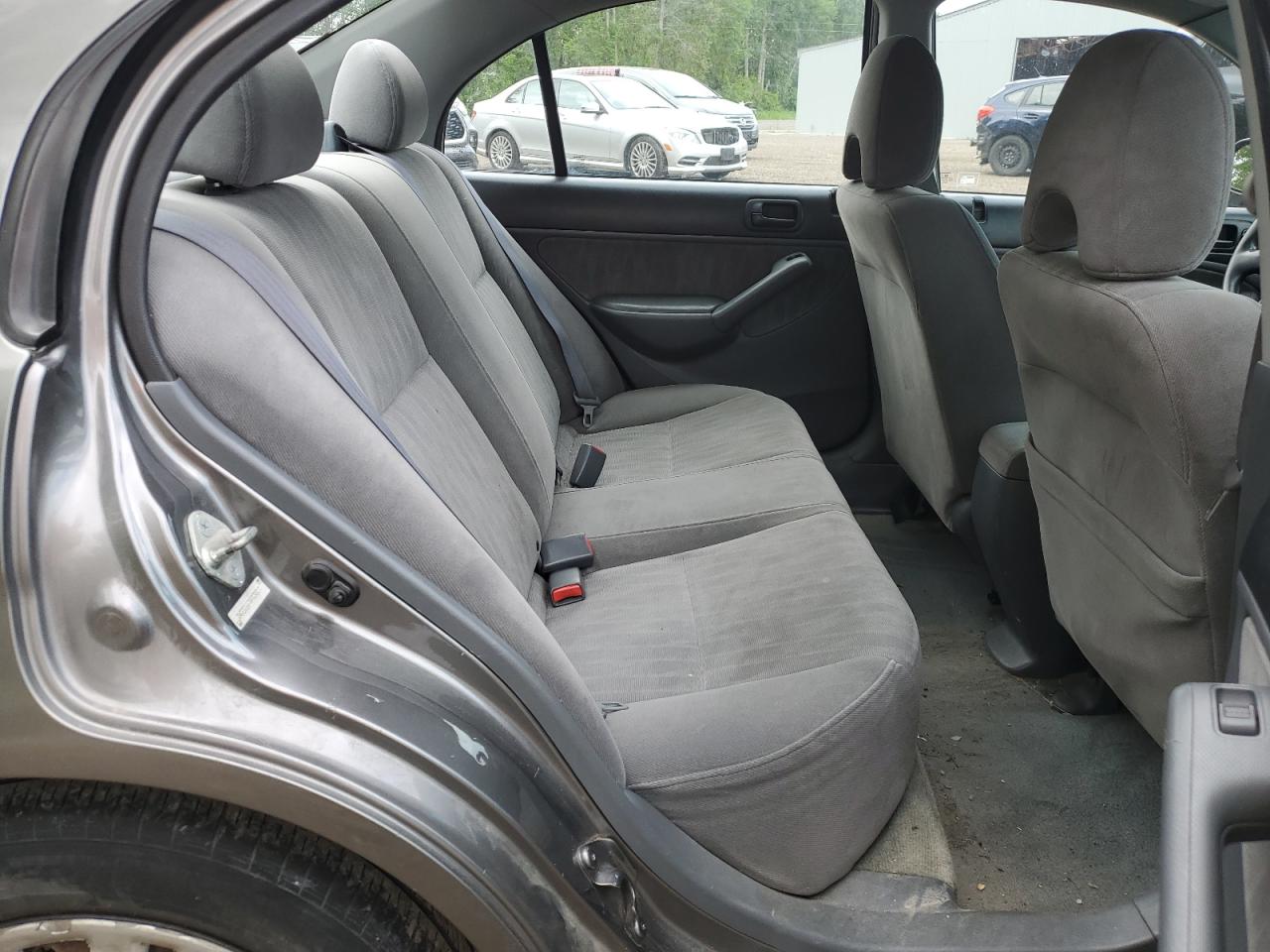 2HGES16674H929817 2004 Honda Civic Lx