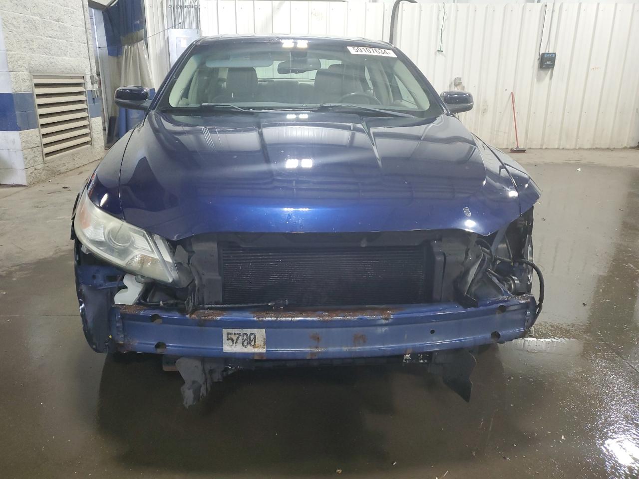 1FAHP2EW7BG146063 2011 Ford Taurus Sel