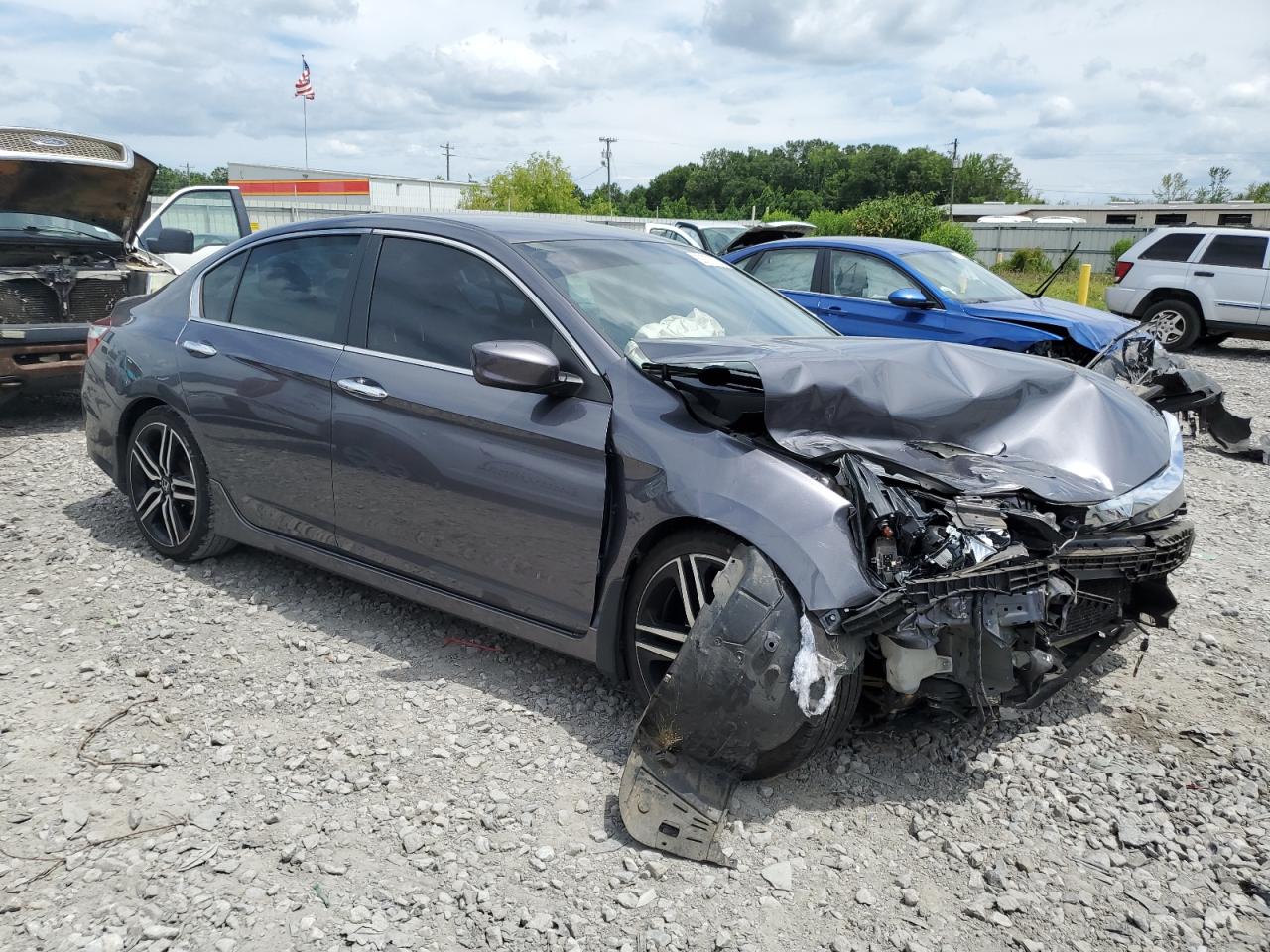 2017 Honda Accord Sport vin: 1HGCR2F58HA180322