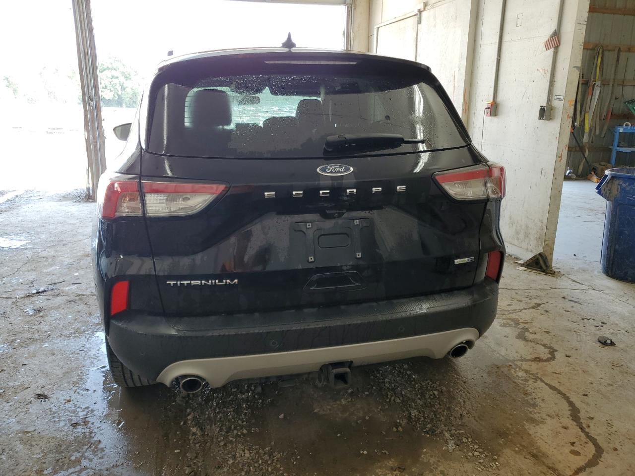 1FMCU9J96LUB10644 FORD ESCAPE 2020