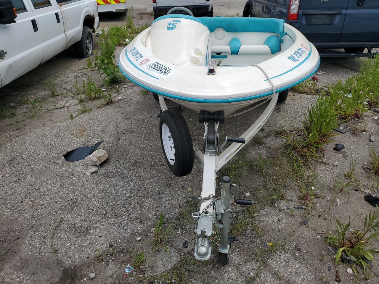 Lot #2836018555 1995 SEAR BOAT