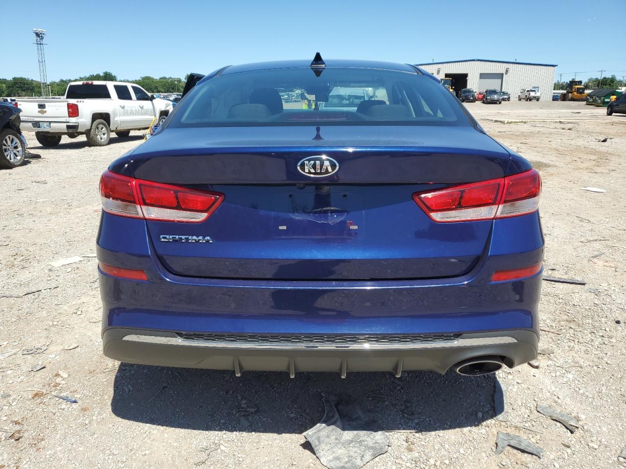 5XXGT4L3XKG361093 2019 Kia Optima Lx