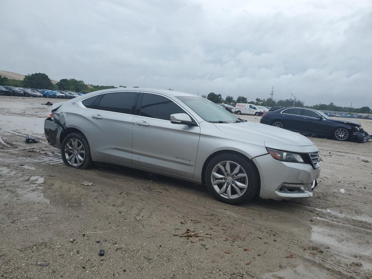 2G1105S36J9132009 2018 Chevrolet Impala Lt