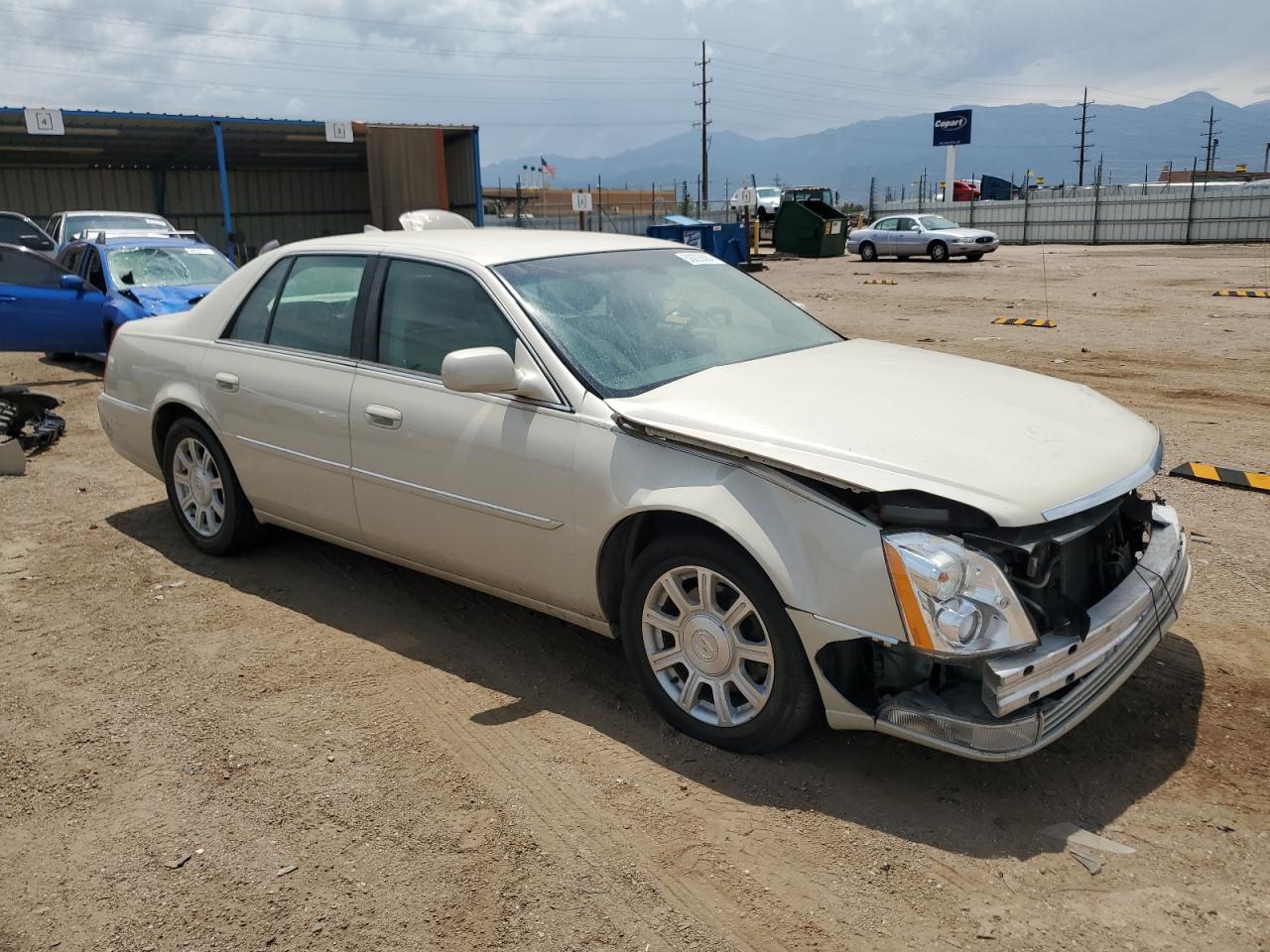 1G6KA5E63BU105422 2011 Cadillac Dts