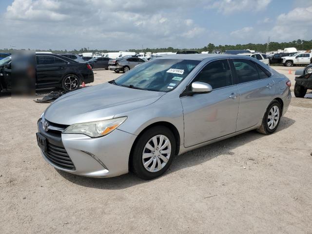 VIN 4T4BF1FKXFR465149 2015 Toyota Camry, LE no.1