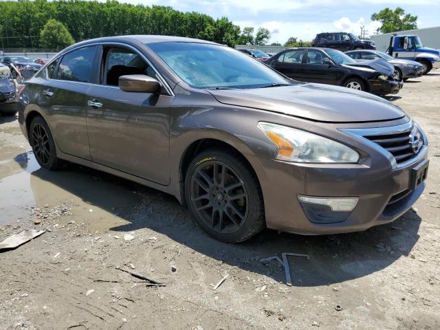 VIN 1N4AL3AP4FN867704 2015 Nissan Altima, 2.5 no.4