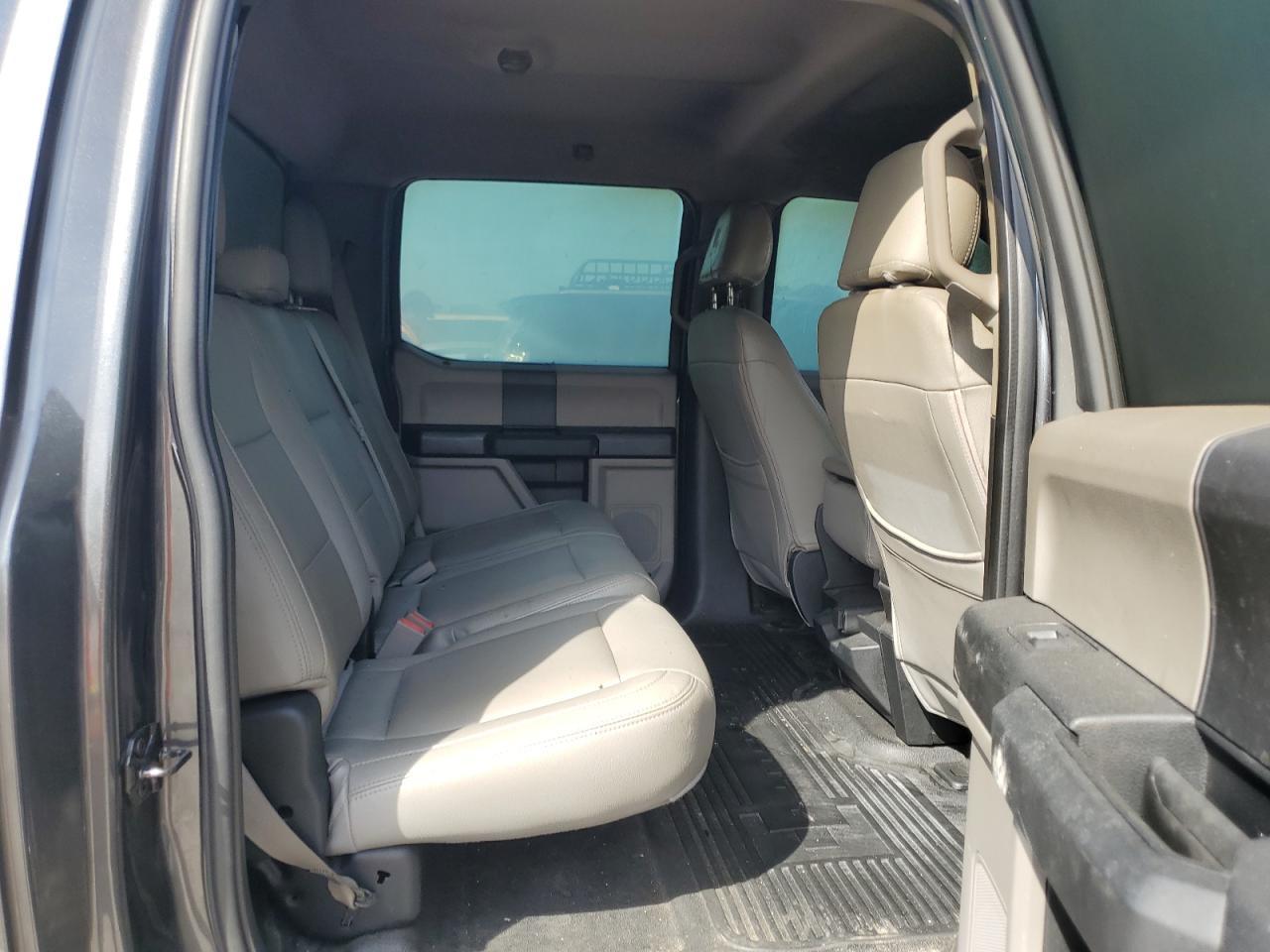1FT7W2B63HEF05233 FORD F250 2017