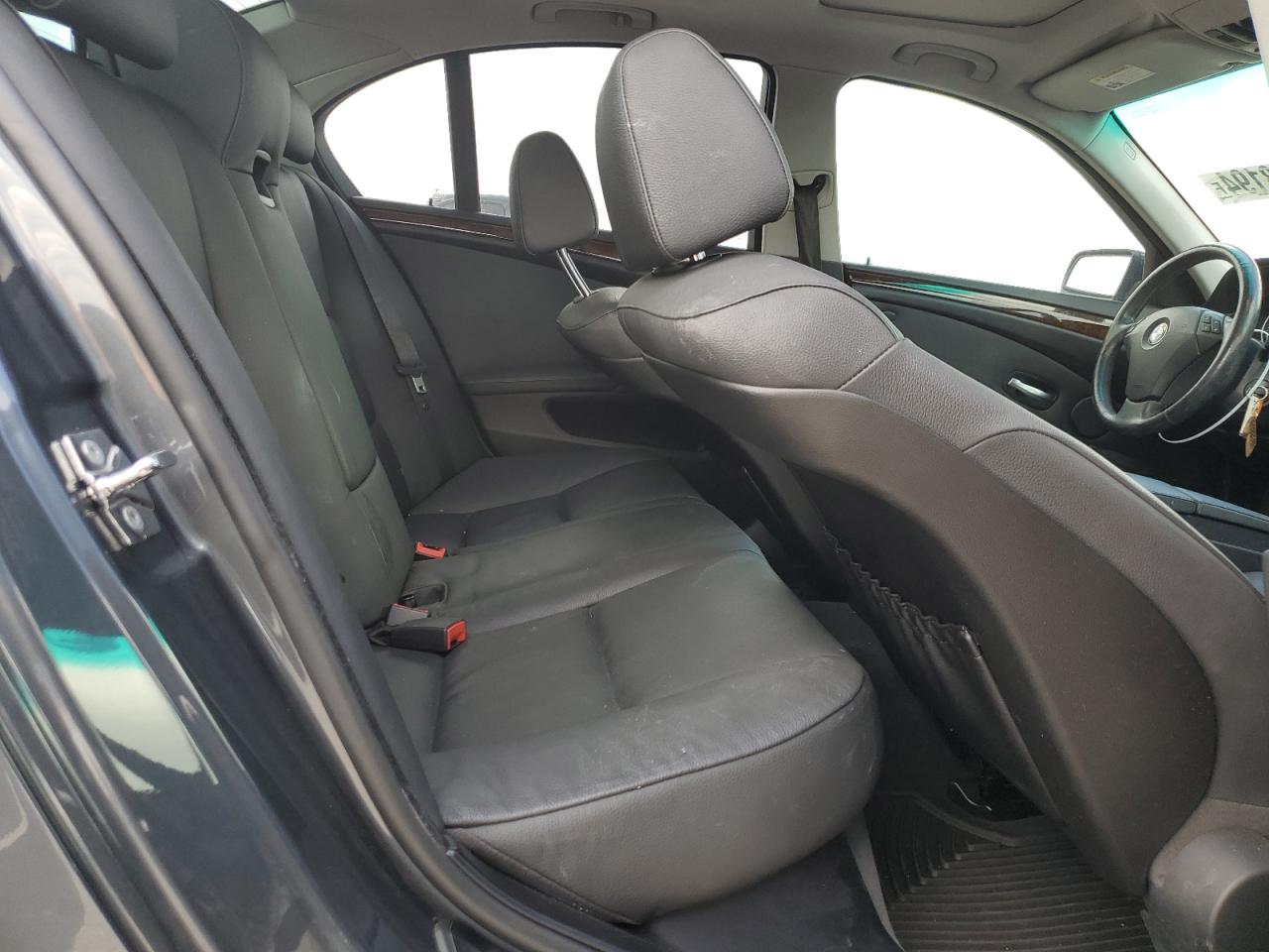 WBANV93558CZ60649 2008 BMW 535 Xi