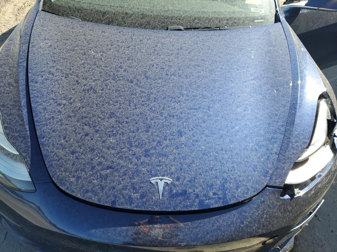 5YJ3E1EBXJF105307 2018 Tesla Model 3